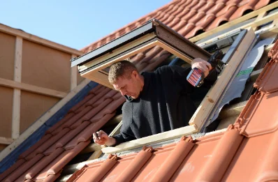 Pose de fenêtres de toit Velux à Trébons